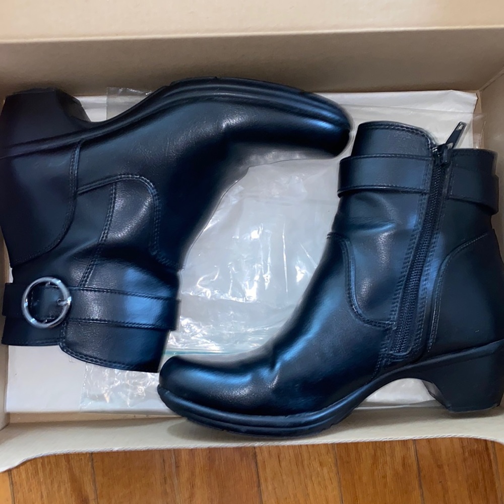 Comfort Plus Black Heel Booties Size 6